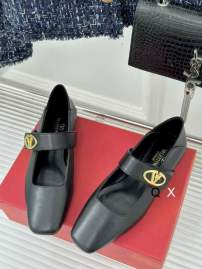 Picture of Valentino Shoes _SKUValentinsz35-40JX050119948